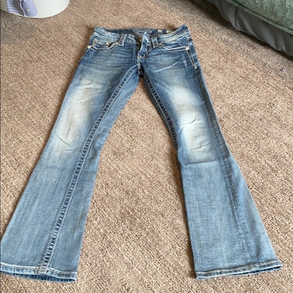 Miss Me Jeans - Picture 1 of 8